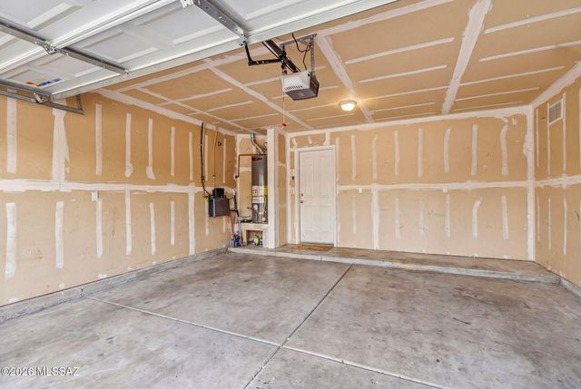 7816 S Baja Stone Avenue, Tucson, AZ 85756