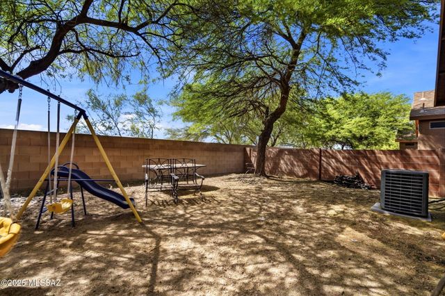 7816 S Baja Stone Avenue, Tucson, AZ 85756