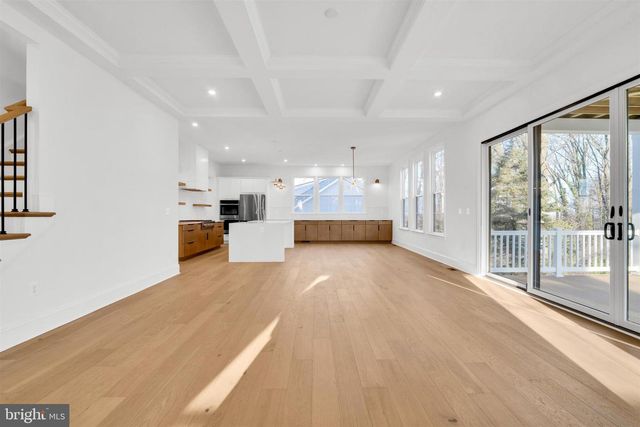 2021 NORDLIE PL, Falls Church, VA 22043