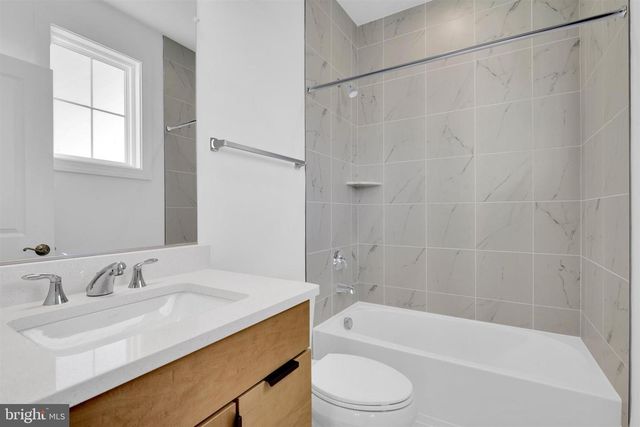 2021 NORDLIE PL, Falls Church, VA 22043