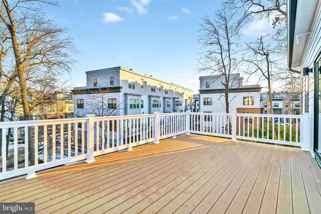 2021 NORDLIE PL, Falls Church, VA 22043