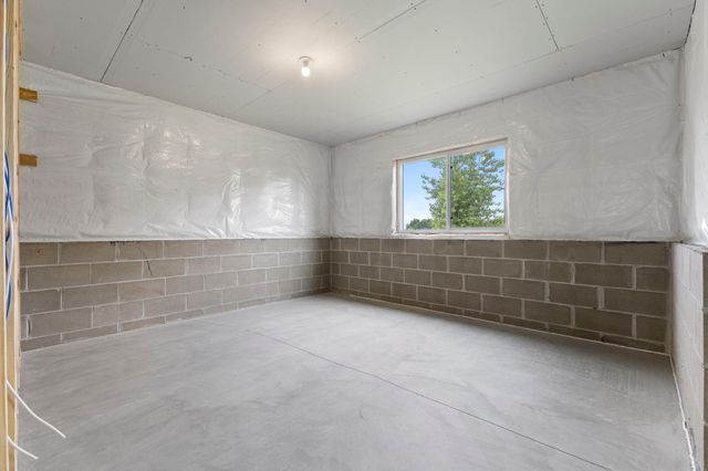 706 Margaret Lane NE, Isanti, MN 55040