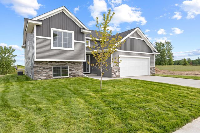 706 Margaret Lane NE, Isanti, MN 55040