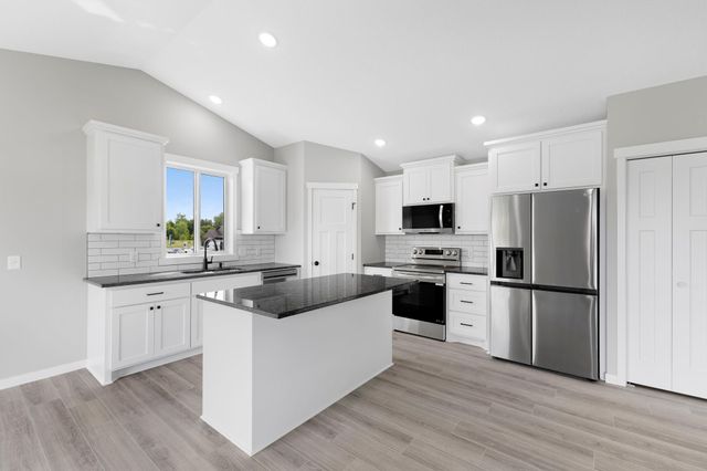 706 Margaret Lane NE, Isanti, MN 55040