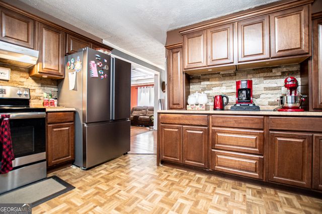 162 Parkway Circle, Villa Rica, GA 30180