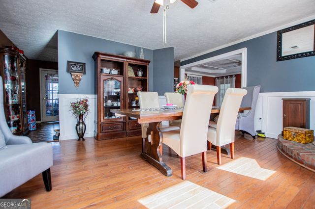 162 Parkway Circle, Villa Rica, GA 30180