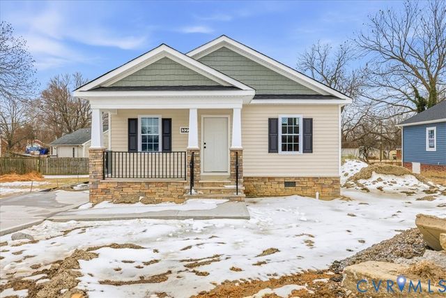 322 Maryland Ave, Hopewell, VA 23860
