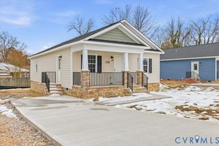 322 Maryland Ave, Hopewell, VA 23860