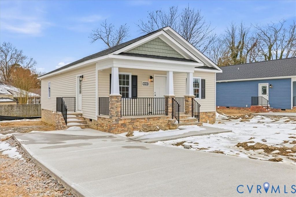 322 Maryland Ave, Hopewell, VA 23860