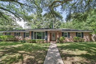 1008 Chalet W Drive, Mobile, AL 36608