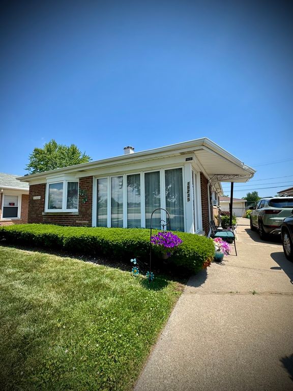 15235 Cottage Grove Avenue, Dolton, IL 60419