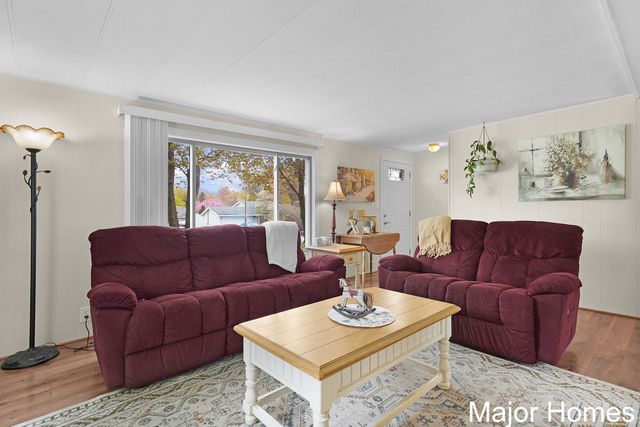 1015 Vogel Street, Ludington, MI 49431