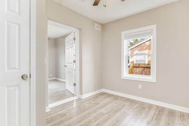 207 Bryant Rd, Pensacola, FL 32507
