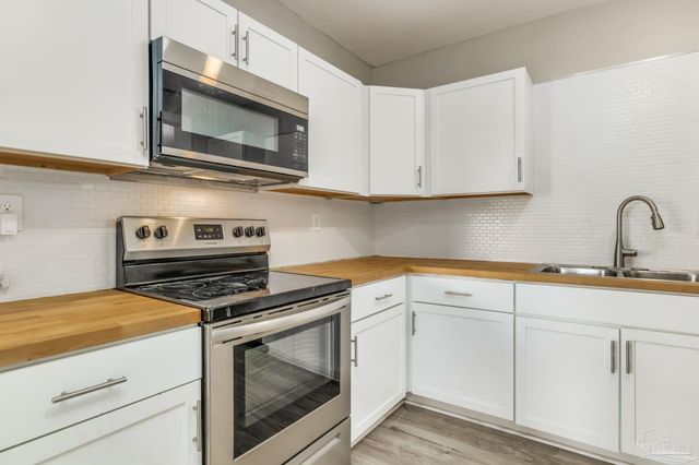 207 Bryant Rd, Pensacola, FL 32507