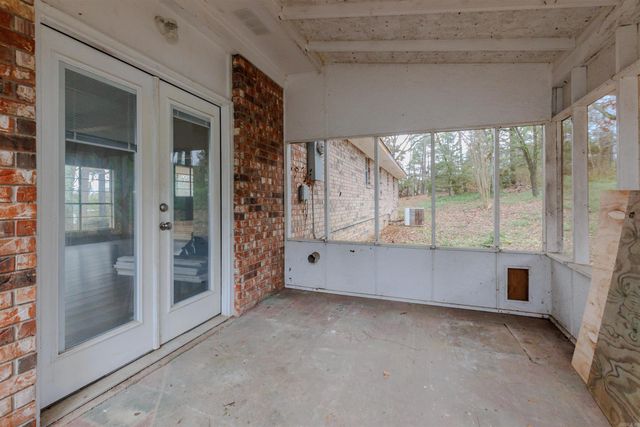 118 E Valley Street, Perryville, AR 72126