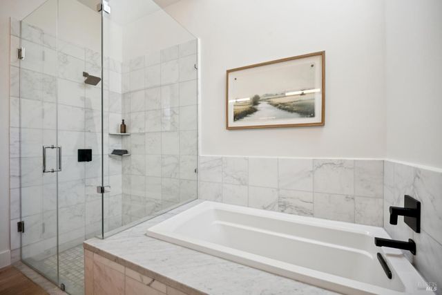 20685 5th St E, Sonoma, CA 95476