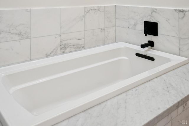 20685 5th St E, Sonoma, CA 95476