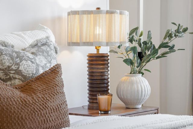 20685 5th St E, Sonoma, CA 95476