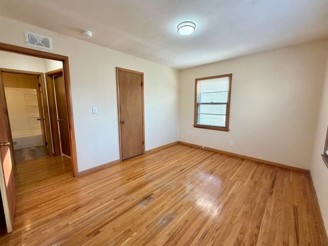 1826 W Webb Ave, El Dorado, KS 67042
