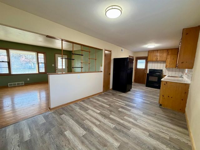 1826 W Webb Ave, El Dorado, KS 67042