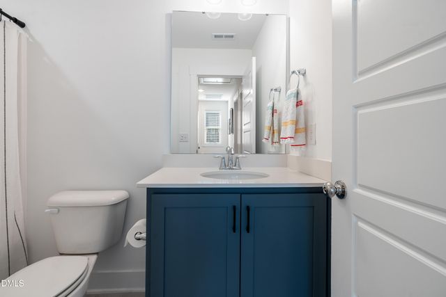 40 Somerleigh Way, Pittsboro, NC 27312