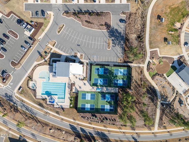 40 Somerleigh Way, Pittsboro, NC 27312