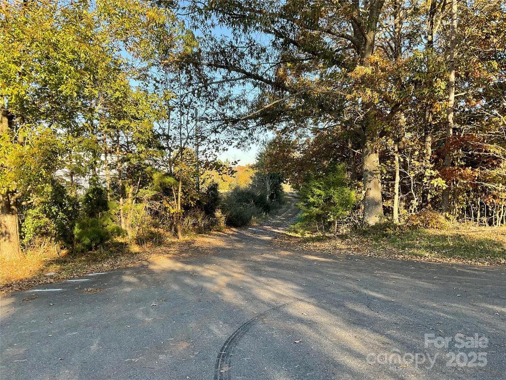 1448 Derby Drive, Shelby, NC 28150