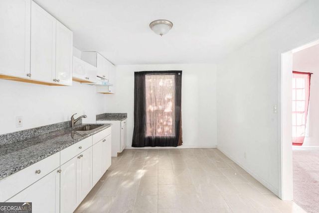 435 W Cherry Street, Griffin, GA 30223