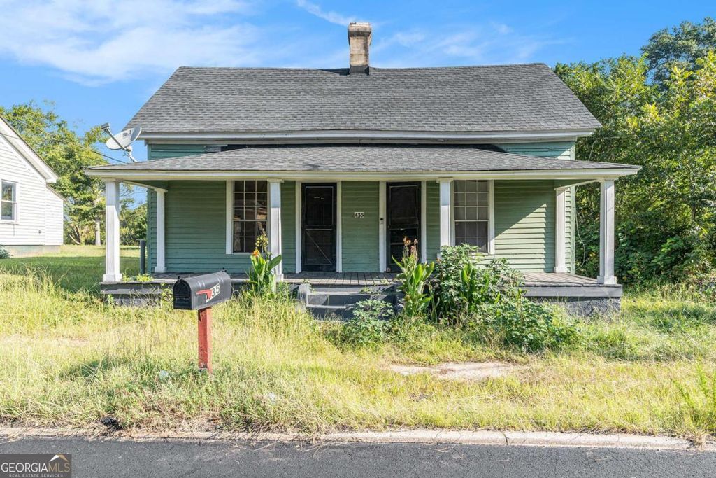 435 W Cherry Street, Griffin, GA 30223