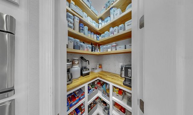 7709 PARADISO DRIVE, Apollo Beach, FL 33572