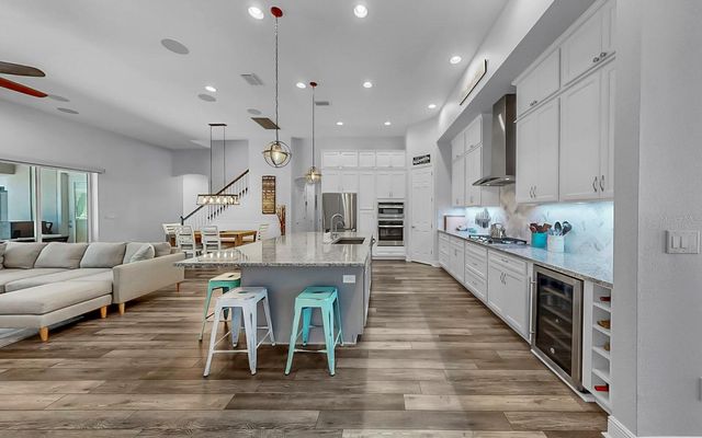 7709 PARADISO DRIVE, Apollo Beach, FL 33572