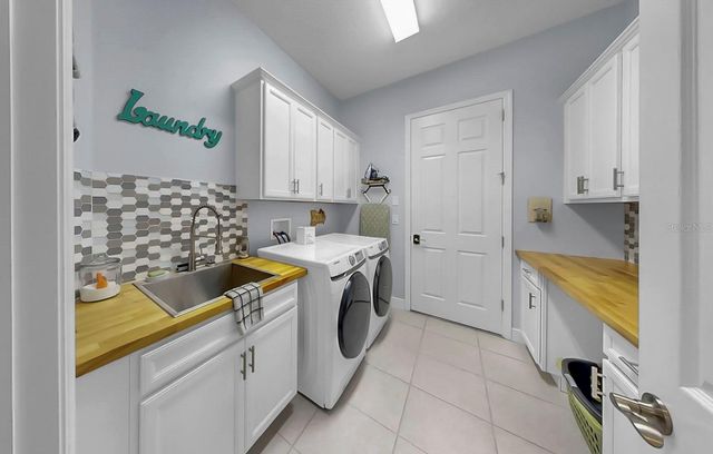 7709 PARADISO DRIVE, Apollo Beach, FL 33572