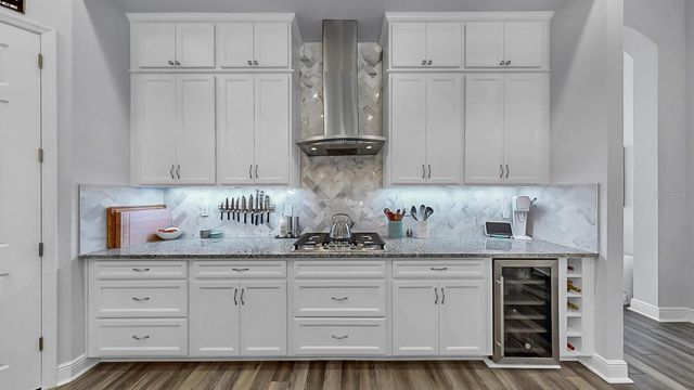 7709 PARADISO DRIVE, Apollo Beach, FL 33572