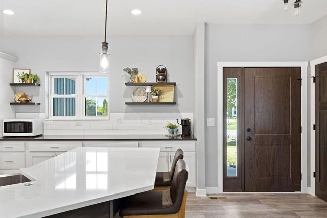 10027 Camelot DRIVE, Mount Pleasant, WI 53406