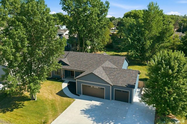 10027 Camelot DRIVE, Mount Pleasant, WI 53406