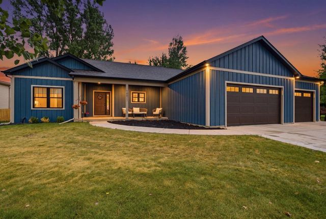 10027 Camelot DRIVE, Mount Pleasant, WI 53406