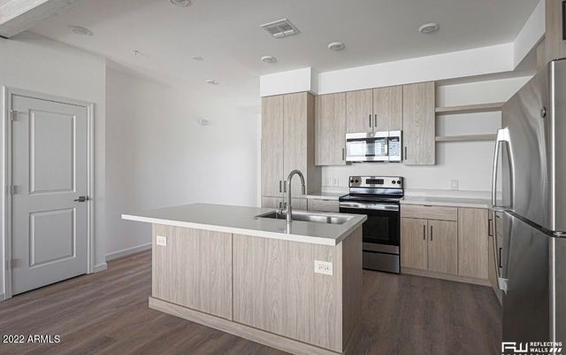 16655 E El Lago Boulevard 202, Fountain Hills, AZ 85268
