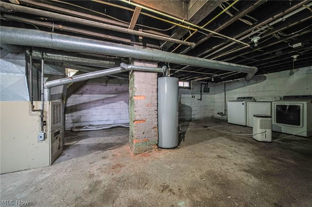 24 Houston Street SW, Massillon, OH 44647
