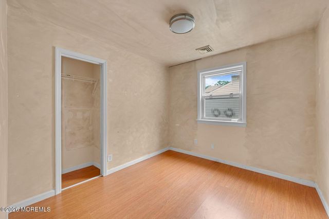 65 Orchard Street, Keansburg, NJ 07734