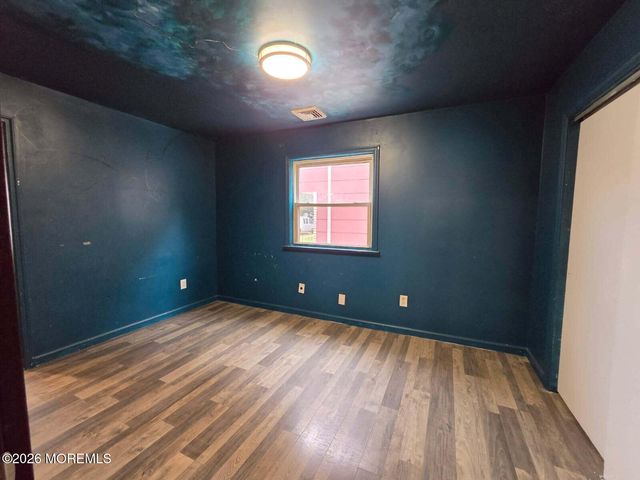 65 Orchard Street, Keansburg, NJ 07734