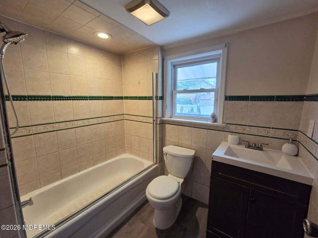 65 Orchard Street, Keansburg, NJ 07734