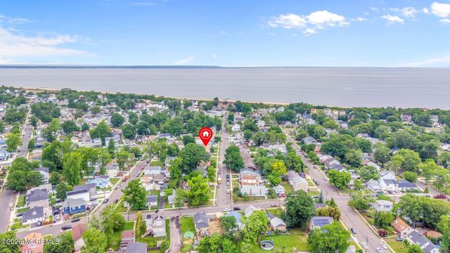 65 Orchard Street, Keansburg, NJ 07734