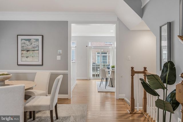 1318 N ADAMS CT, Arlington, VA 22201