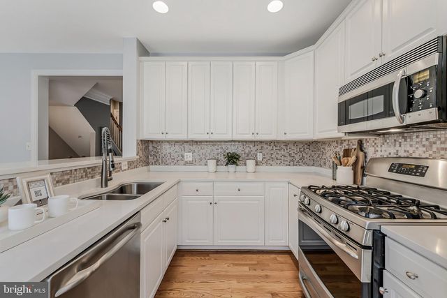 1318 N ADAMS CT, Arlington, VA 22201