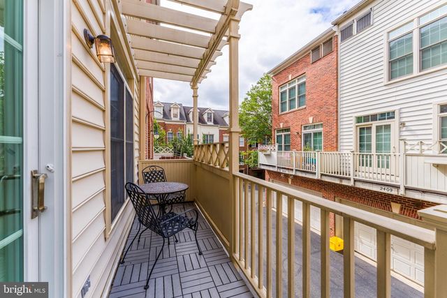 1318 N ADAMS CT, Arlington, VA 22201