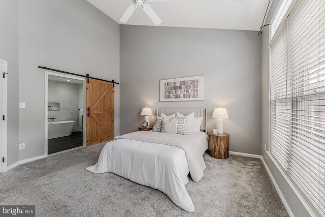 1318 N ADAMS CT, Arlington, VA 22201