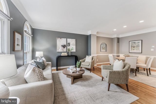 1318 N ADAMS CT, Arlington, VA 22201