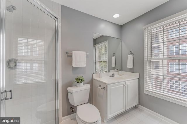 1318 N ADAMS CT, Arlington, VA 22201