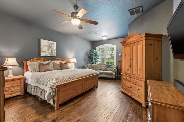 6048 Hidden Creek Lane, Frisco, TX 75036