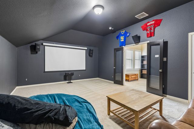 6048 Hidden Creek Lane, Frisco, TX 75036